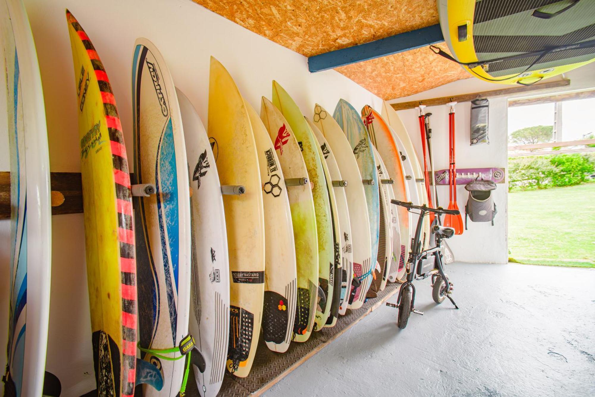 H.A.N.D Surf Hostel ラングレ エクステリア 写真