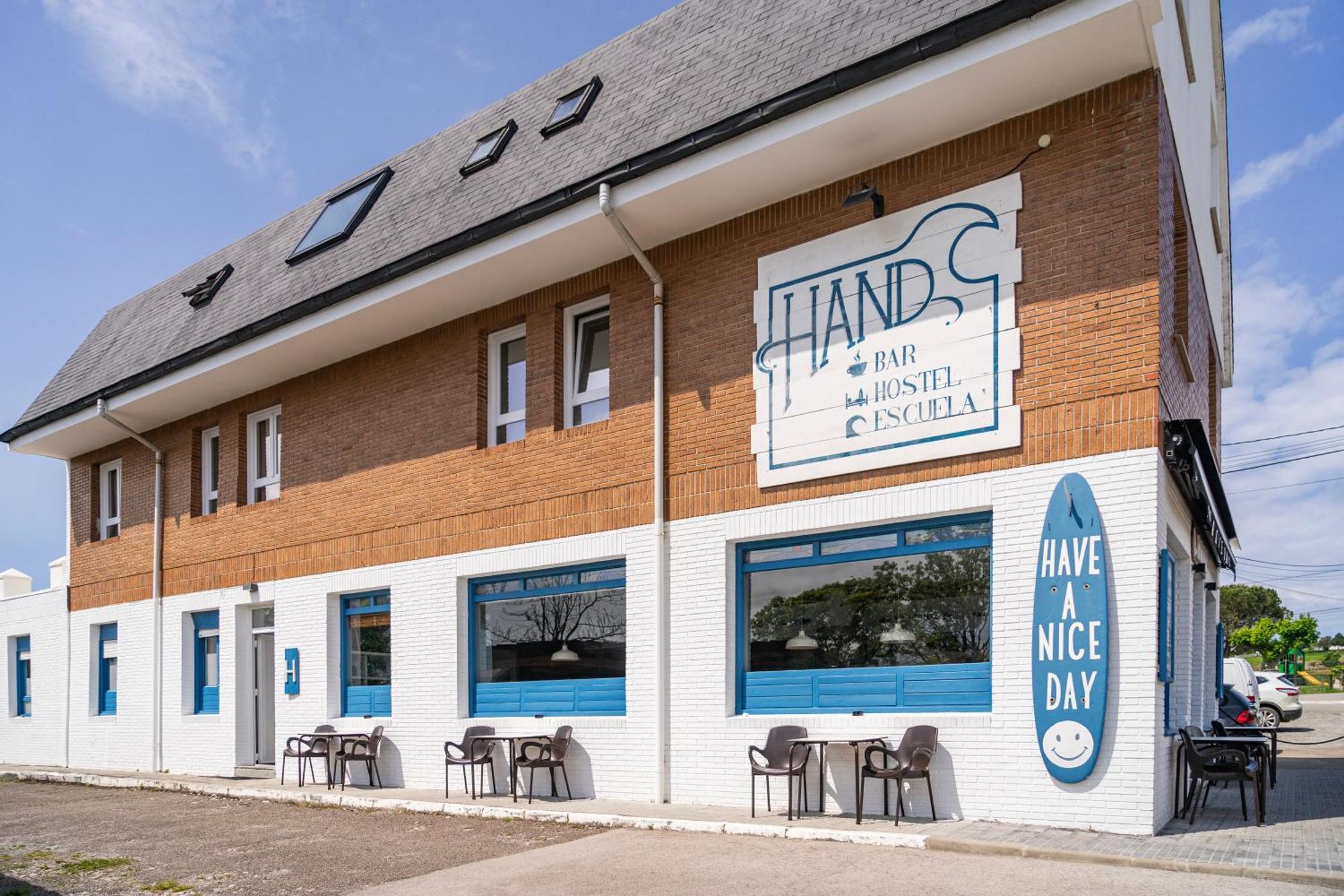 H.A.N.D Surf Hostel ラングレ エクステリア 写真