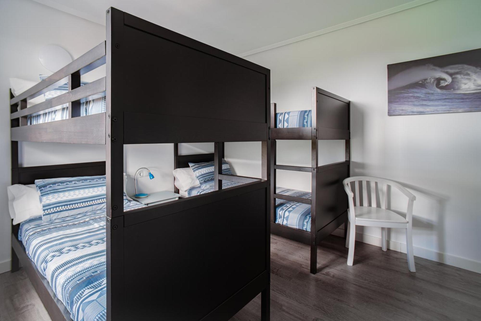 H.A.N.D Surf Hostel ラングレ エクステリア 写真