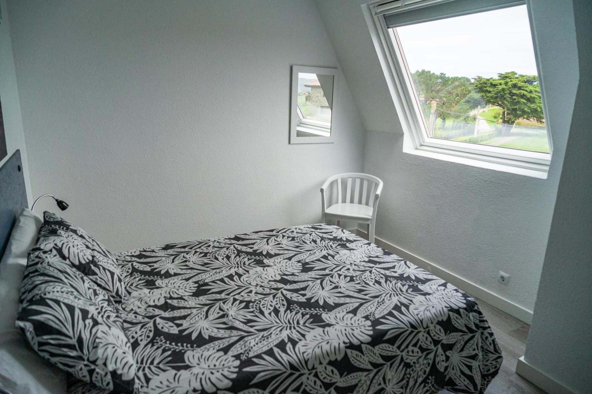 H.A.N.D Surf Hostel ラングレ エクステリア 写真
