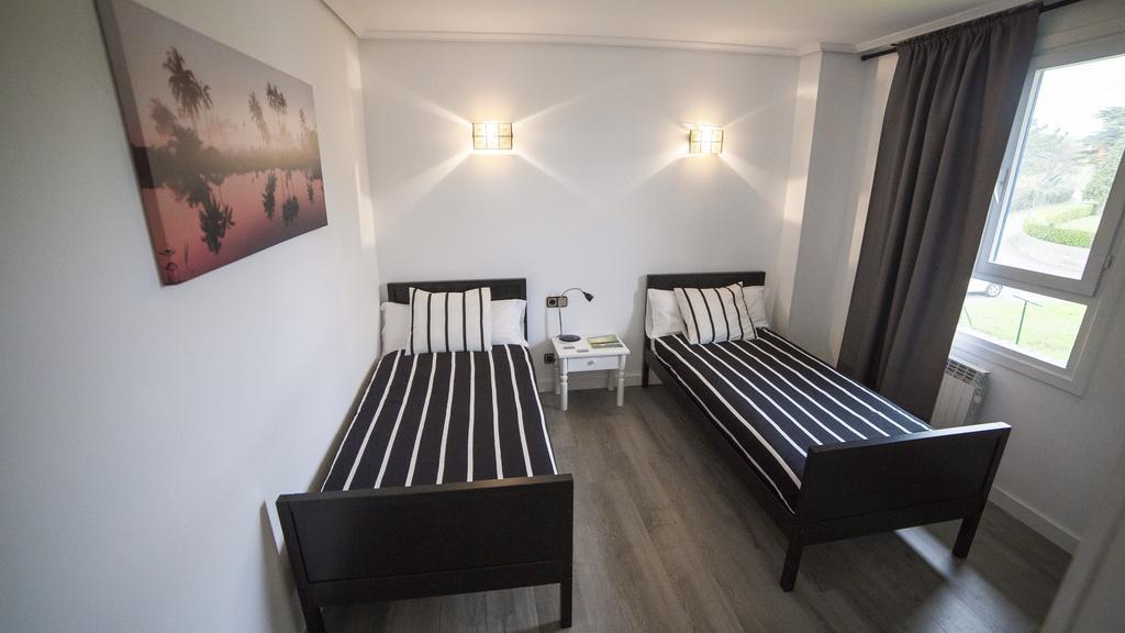 H.A.N.D Surf Hostel ラングレ エクステリア 写真